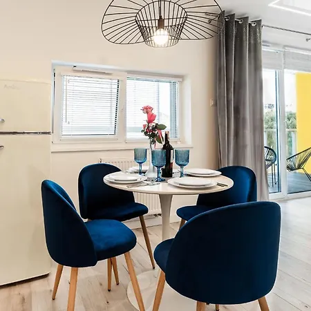 アパート Sea Faktura